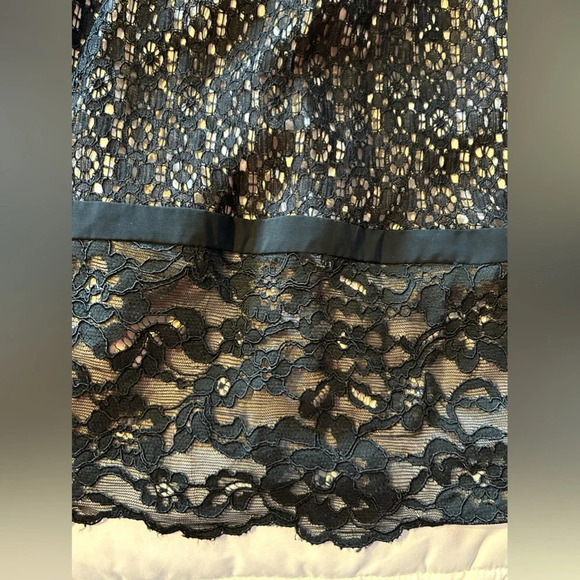 Aidan MATTOX Black Lace Mesh Cocktail Dress 6 LBD Party - Picture 3 of 8